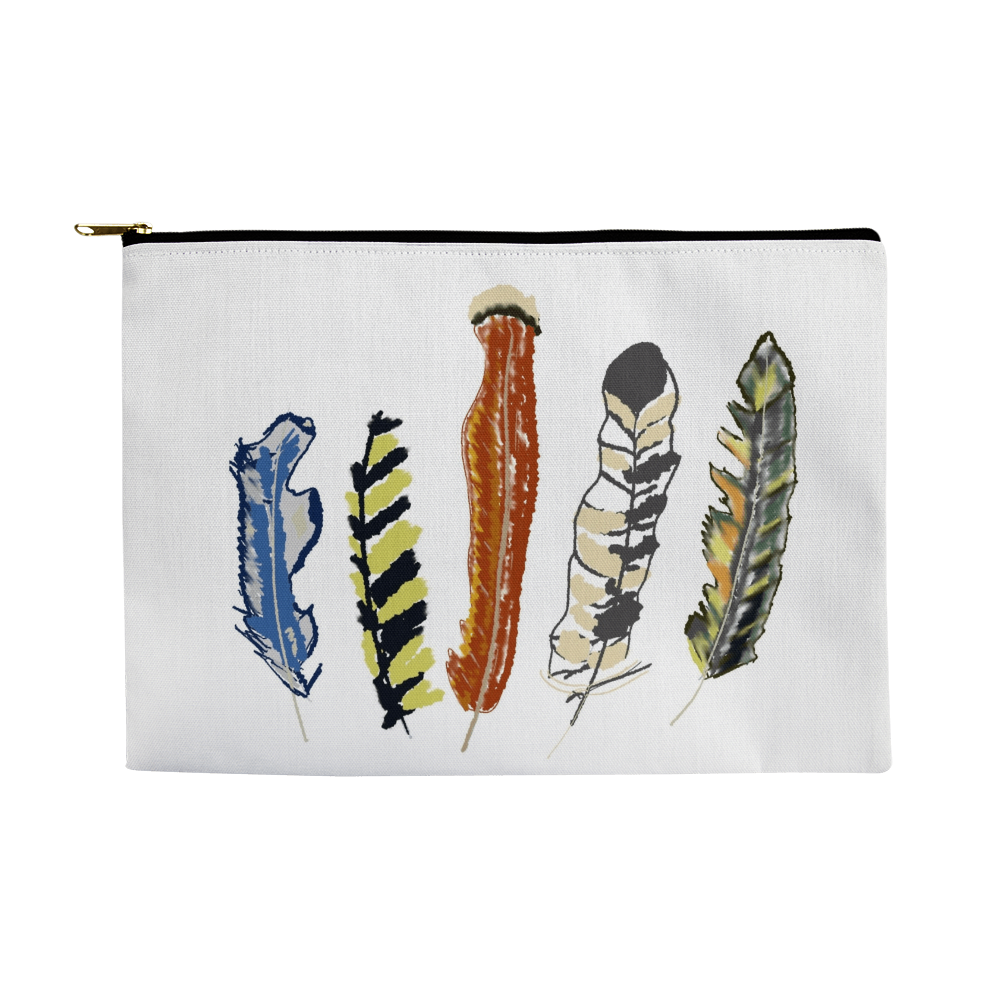 Feathers pouch
